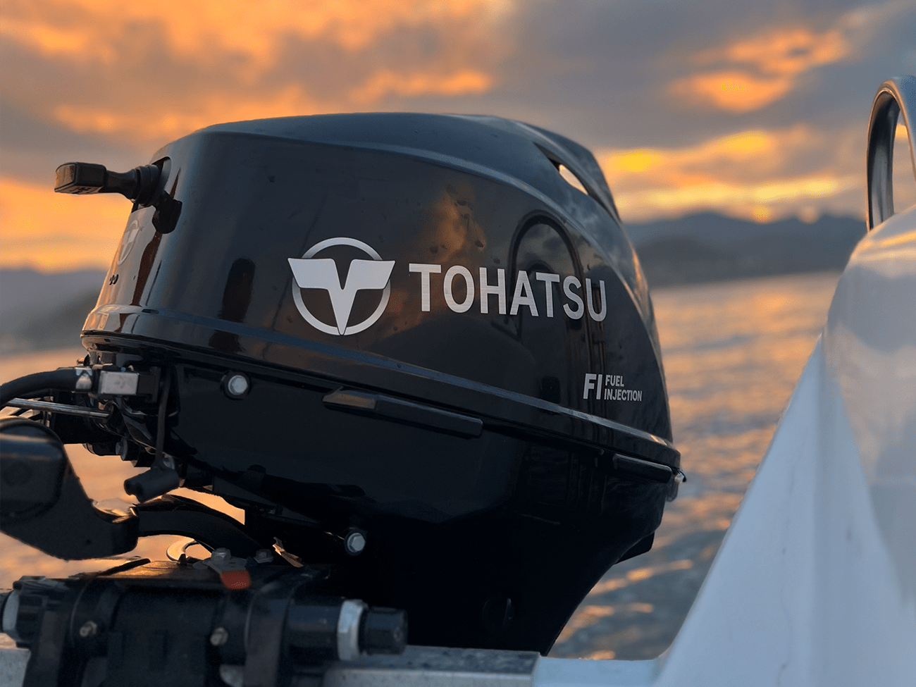 Tohatsu 20 HP Dıştan Takma Deniz Motoru Akkaya Marine Giresun